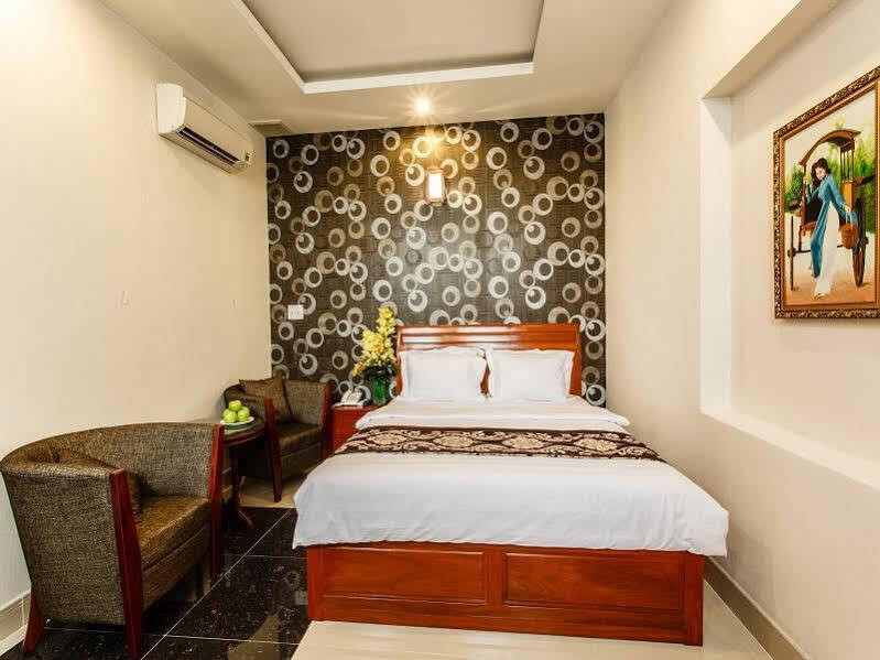 Long Bao Chau Hotel Thu Dau Mot Exterior foto